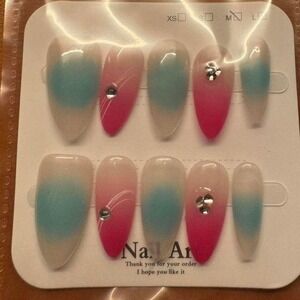 Frosted Bloom Gradient Nail‎ Set